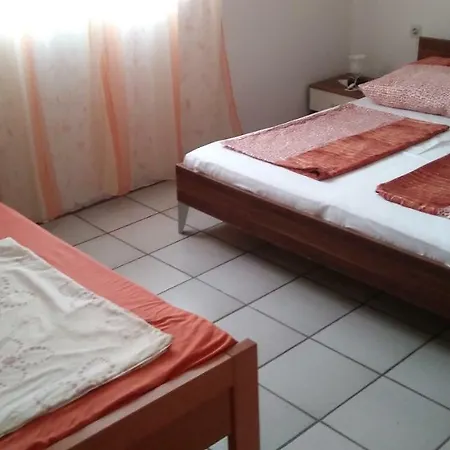 Apartman Pave&ilija Jr Lopar
