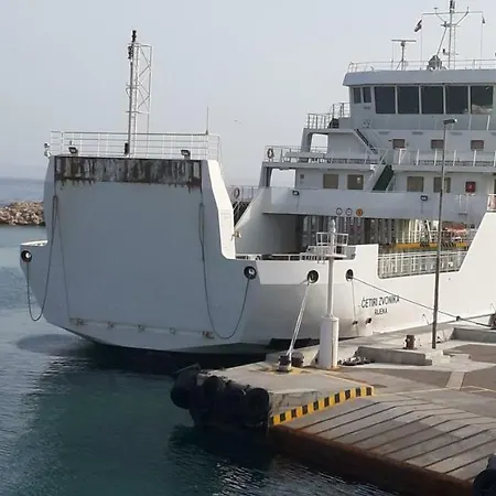 Lägenhet Pave & Ilija Jr