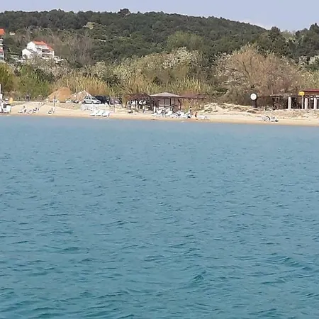 Pave & Ilija Jr Апартаменты Лопар