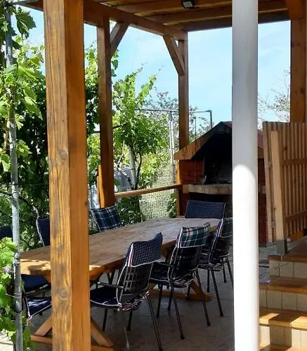 Pave & Ilija Jr Appartement